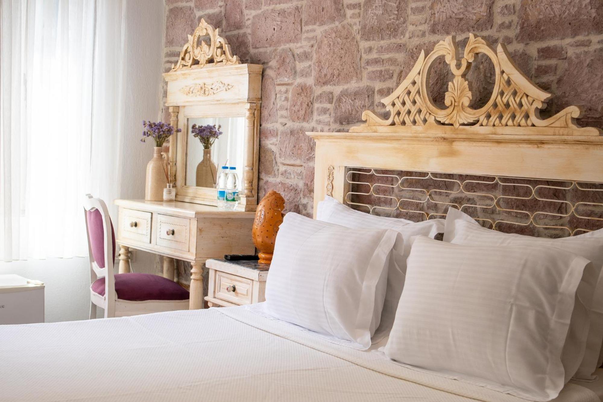 Cunda Mor Limon Otel Ayvalı 外观 照片