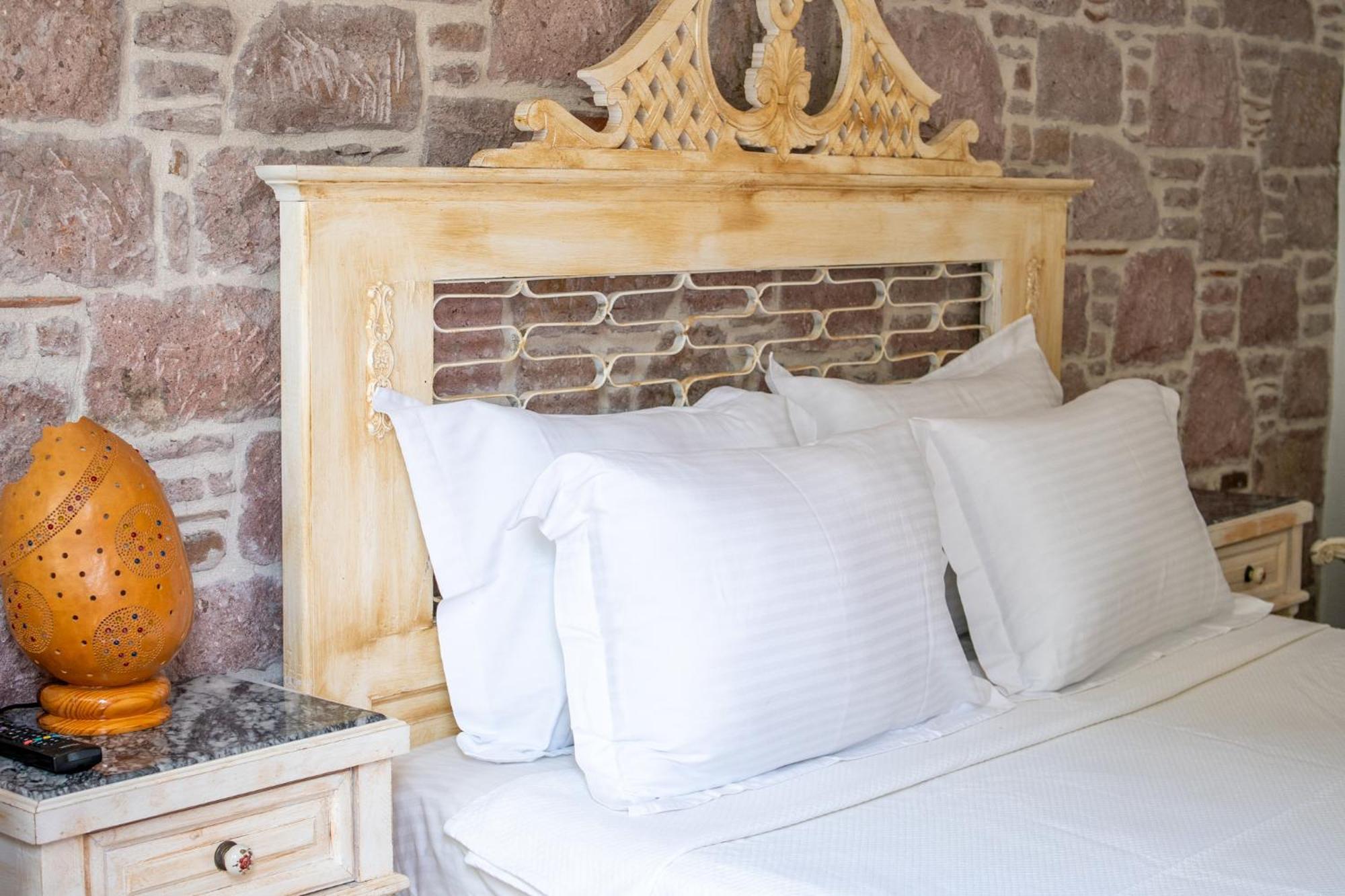 Cunda Mor Limon Otel Ayvalı 外观 照片