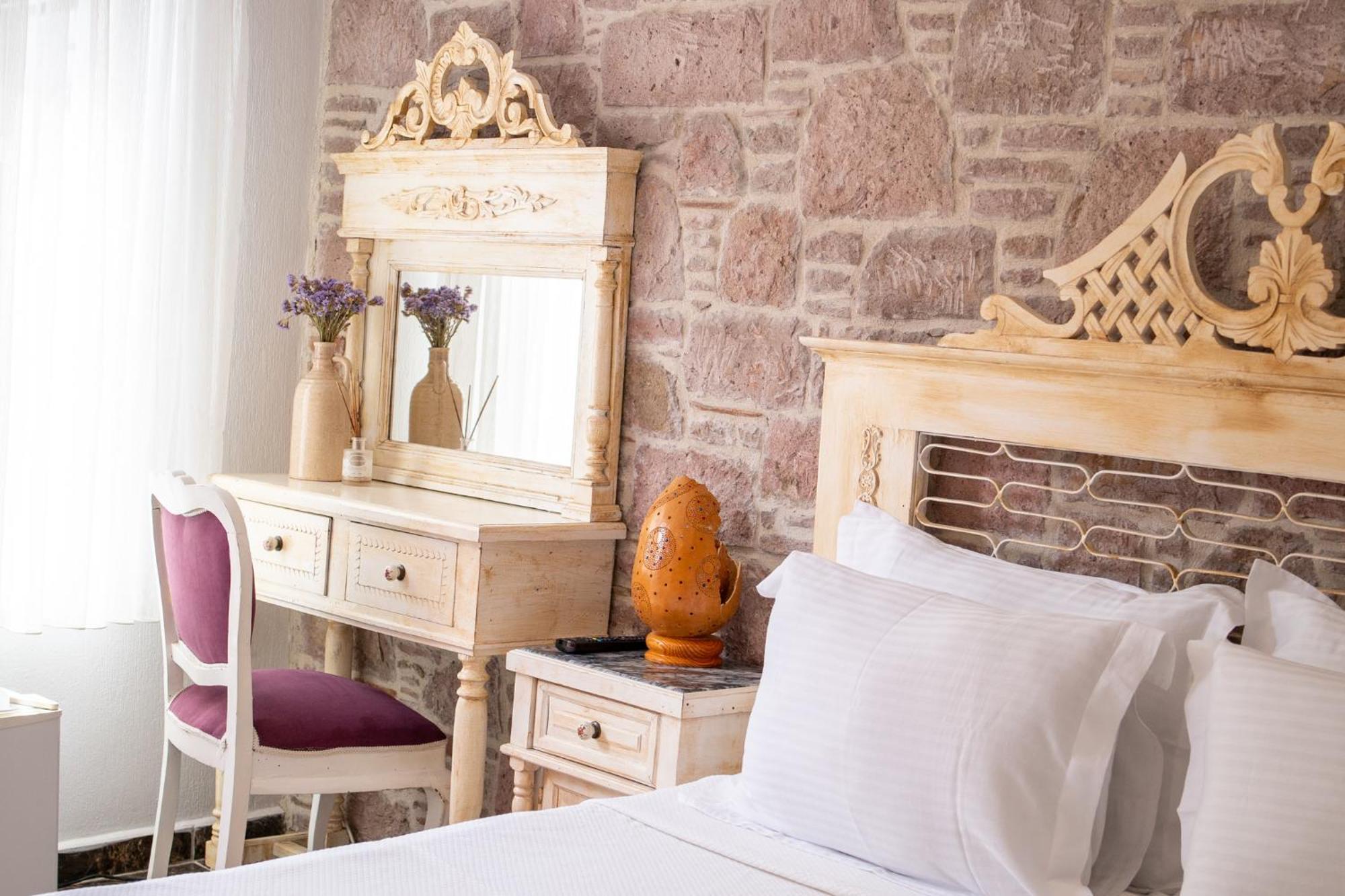 Cunda Mor Limon Otel Ayvalı 外观 照片